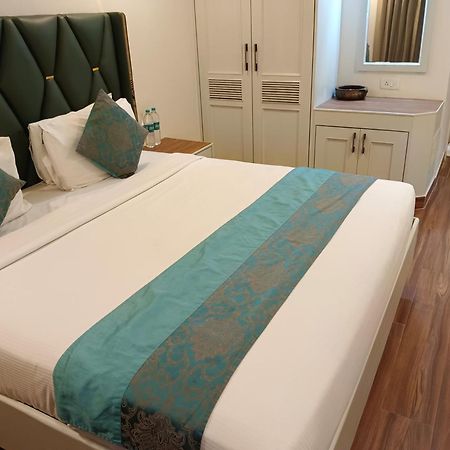 Hotel Grand Residence Ченнаї Екстер'єр фото