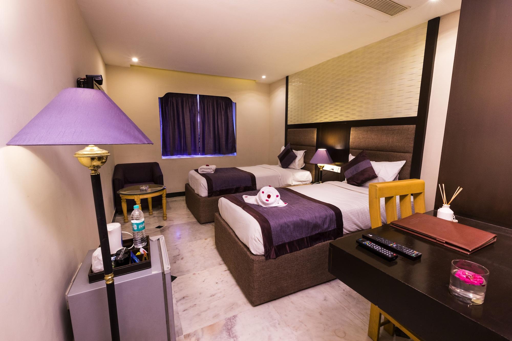 Hotel Grand Residence Ченнаї Екстер'єр фото