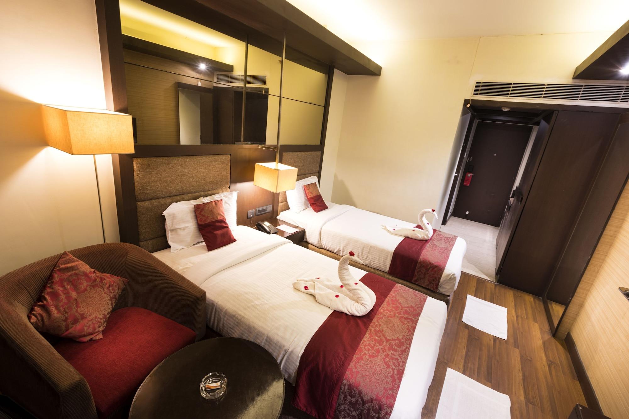 Hotel Grand Residence Ченнаї Екстер'єр фото
