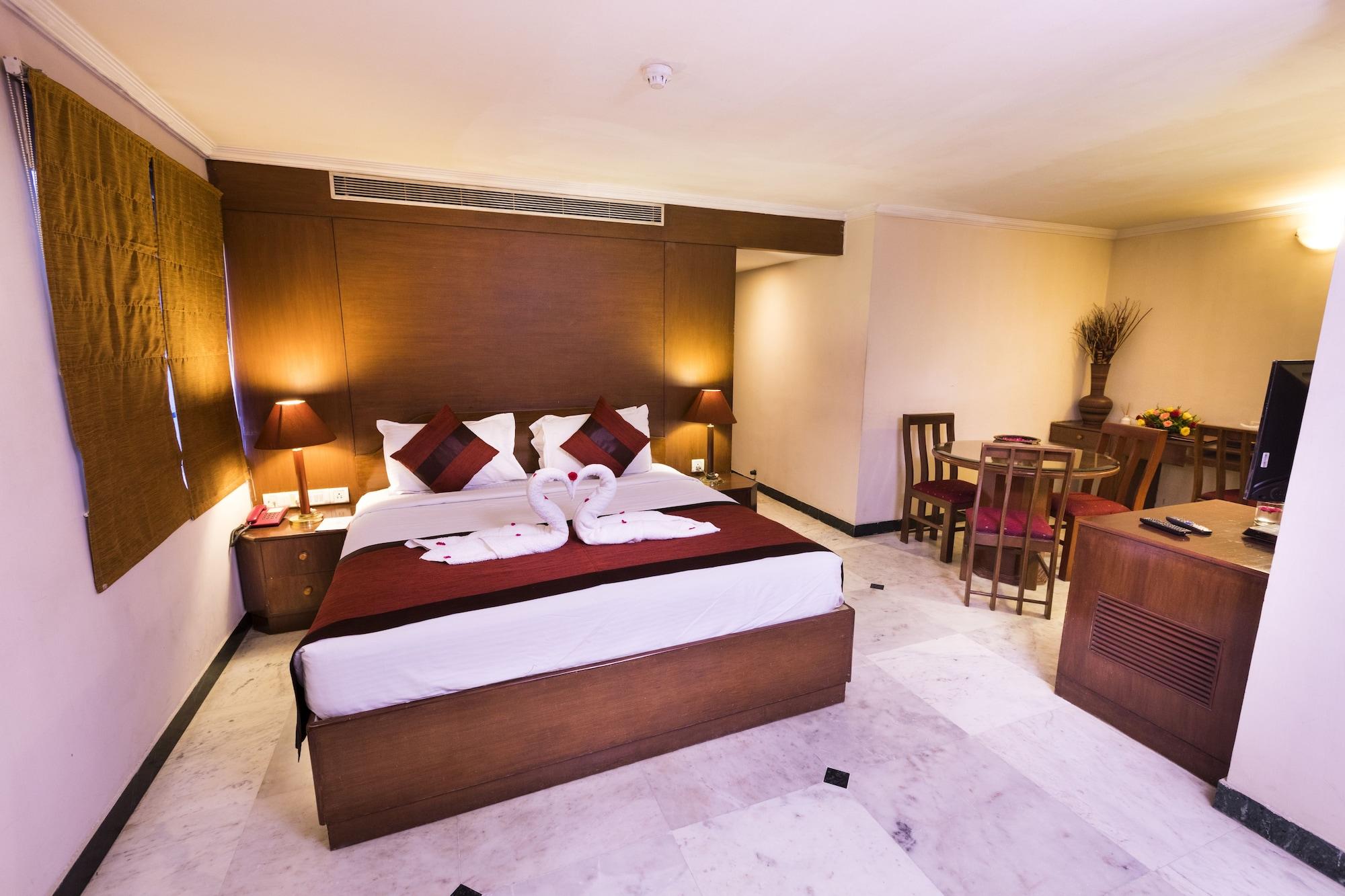 Hotel Grand Residence Ченнаї Екстер'єр фото