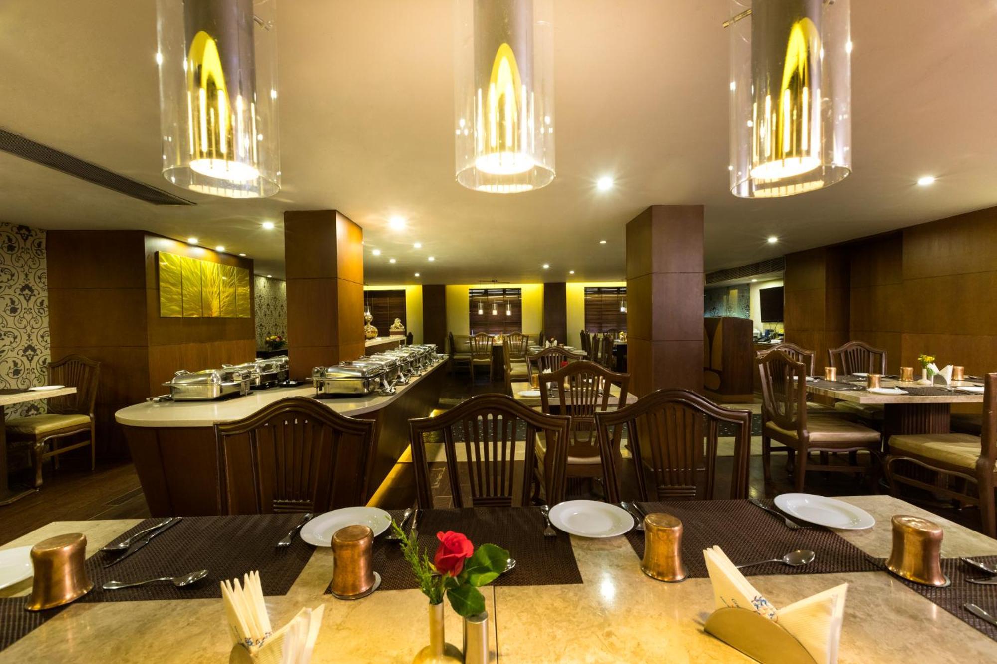 Hotel Grand Residence Ченнаї Екстер'єр фото