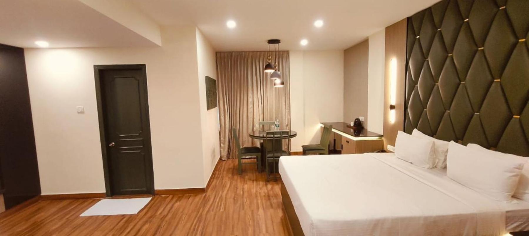 Hotel Grand Residence Ченнаї Екстер'єр фото