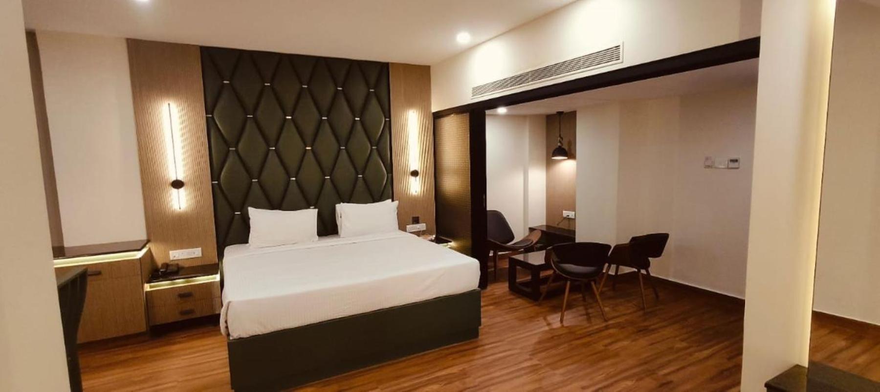 Hotel Grand Residence Ченнаї Екстер'єр фото